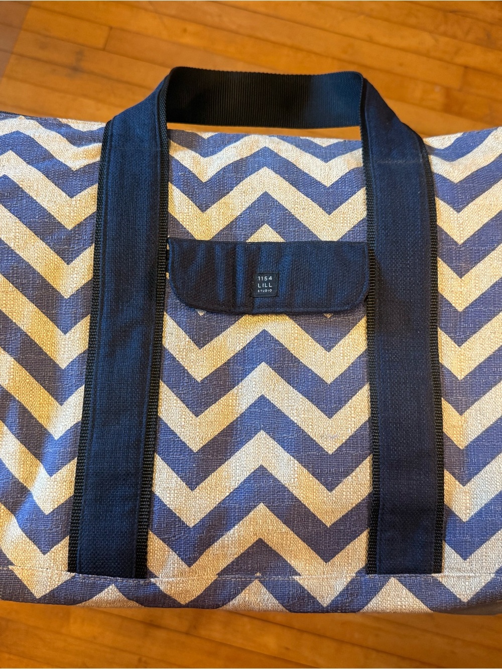 1154 Lill Studio Striped Chevron Travel Tote Bag - Navy and Gray